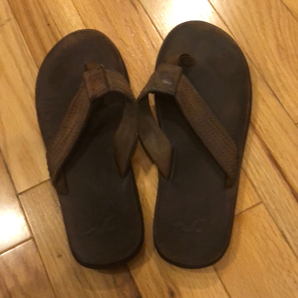 Men’s Hollister Flip Flops